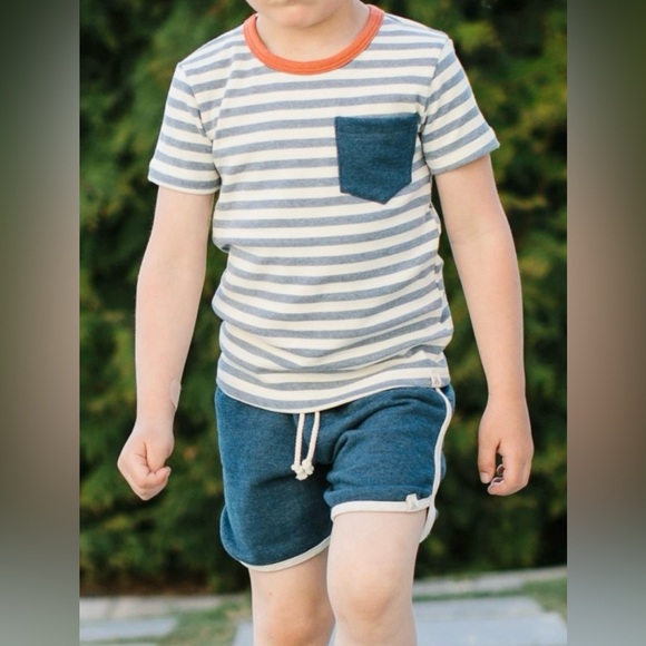 Lulu and Roo Freedom collection striped pocket tee with two matching shorts set - Picture 5 of 8